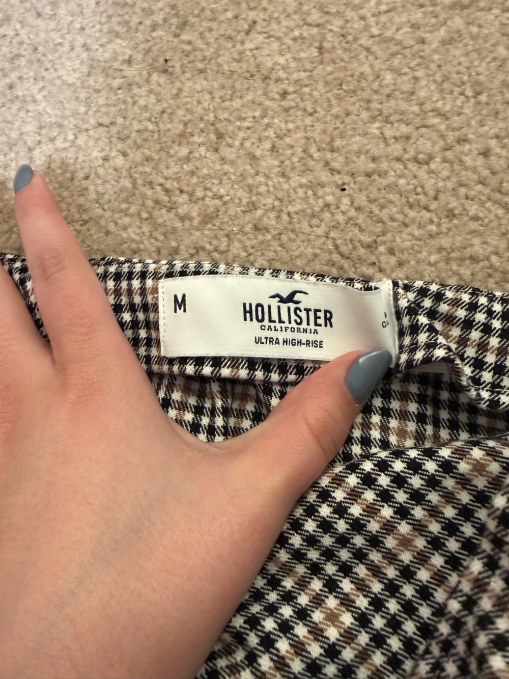 Hollister Women’s Brown & Black Houndstooth Mini Skirt